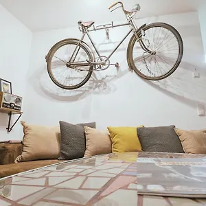  Apartment Suiteable Living - Modern, Zentral, Balkon, Netflix